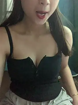 Zika_23 即時 XXX 聊天