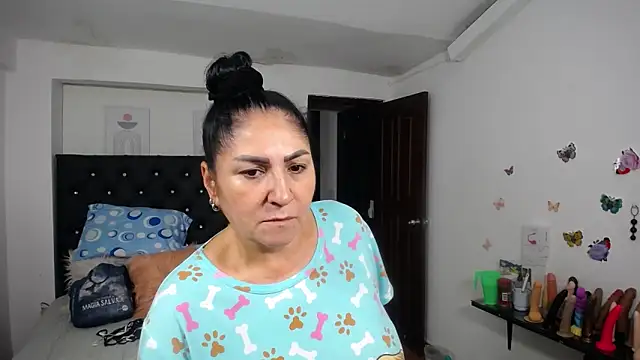 mature_bigboobs10's Live XXX Chat