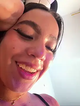 IamSteph13 – Live XXX-chat