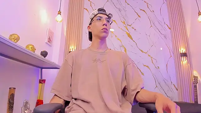 Show de Nikolay_Gregori na webcam