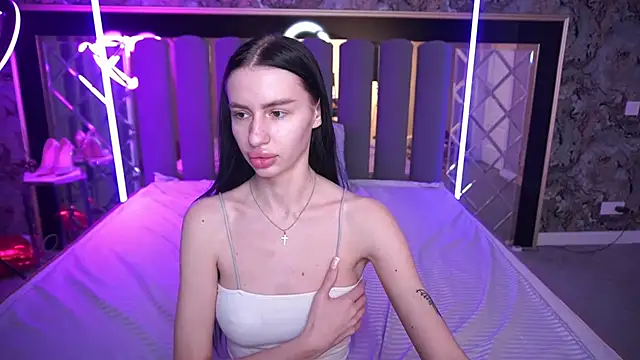 Chatroom XXX en direct de Snow_WhiteeeX