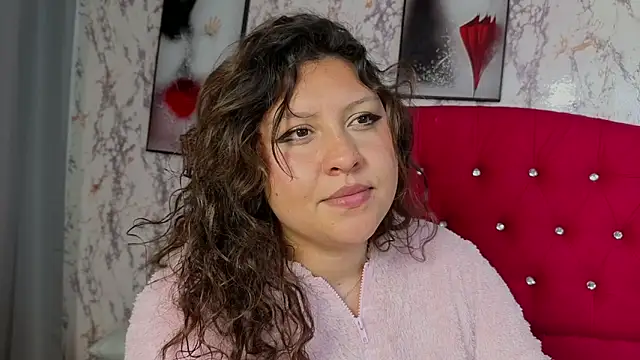 Larissa_Antonella Chat XXX live