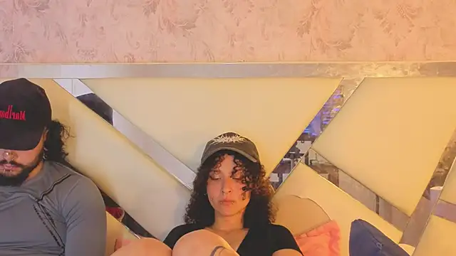 Benny_and_Mark Chat XXX live