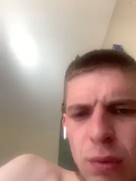 Živý XXX chat VelvetKingg