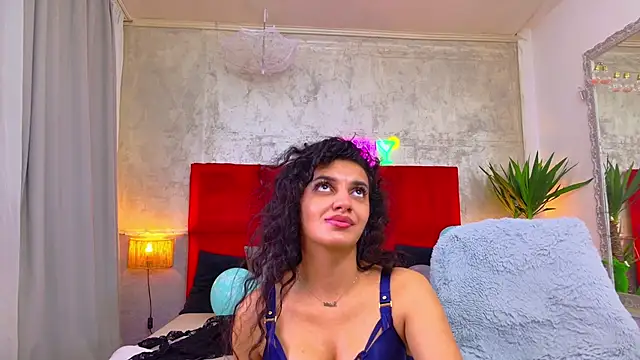 Czat XXX na żywo – YasmineDelight