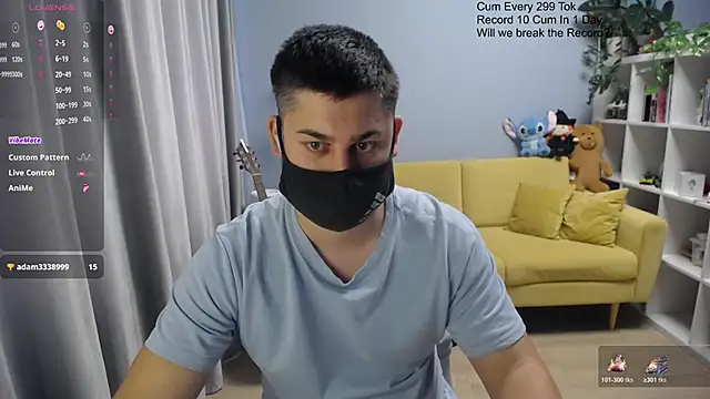 Tomguys élő XXX-chatje