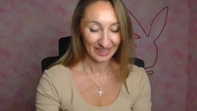 Show modela Diana_Sweeet_ na web-kameri