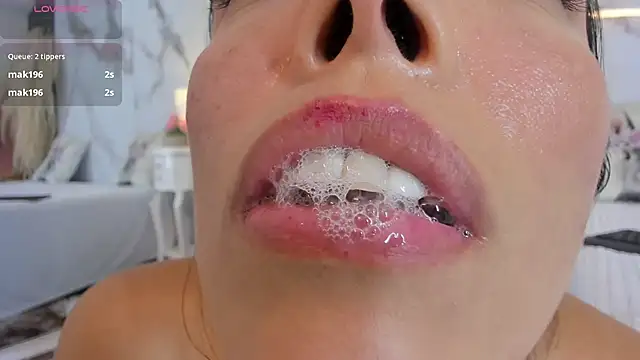 hannahill69 live XXX chat