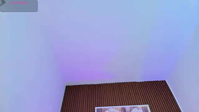 Онлайн чат XXX Emelie_Ch1