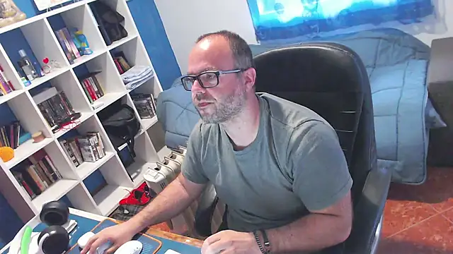 عرض كام ravingr4d4