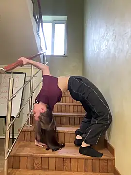 FlexboxDoll Adlı Modelin Canlı XXX Sohbeti