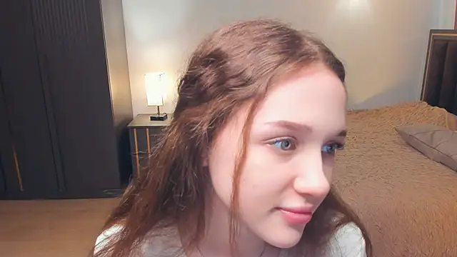 دردشة SharriSang الجنسية المباشرة