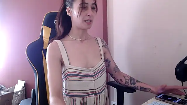 دردشة Sofiasweetsecret الجنسية المباشرة