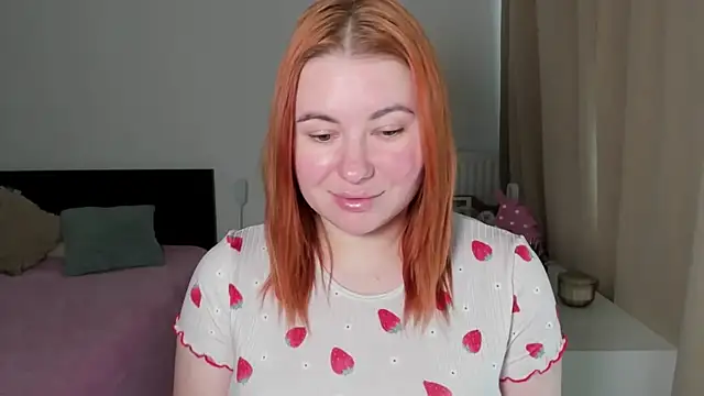 LAYLAxSTAR: онлайн-секс-чат