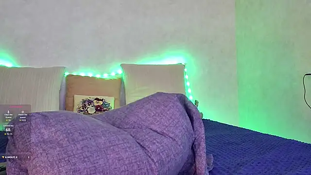 XXX chat uživo modela Roseaa