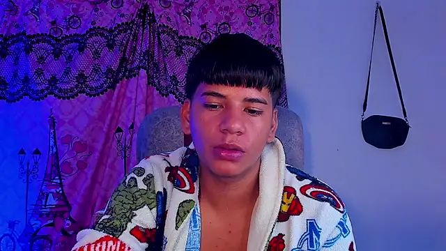 Aless_bigg – Live XXX-chat