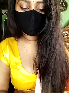 Živý XXX chat Idhika-Paul