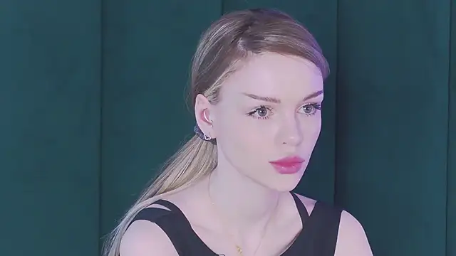 MarilynNova Live XXX Chat