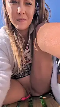 Show de Risky_girl23_ na webcam