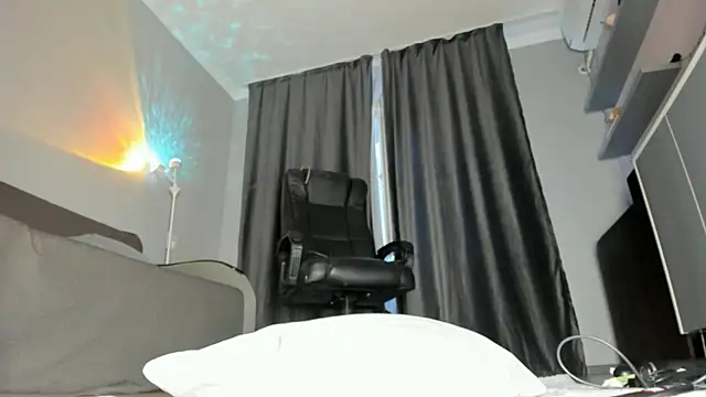 دردشة emy_lovee الجنسية المباشرة