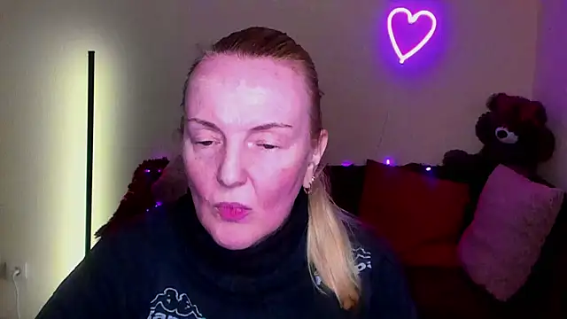 Bella_soulmate: онлайн-секс-чат