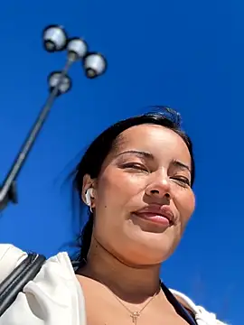 Risky_Workouts Adlı Modelin Canlı XXX Sohbeti