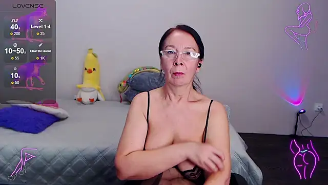 Celine_Faer1 Adlı Modelin Canlı XXX Sohbeti