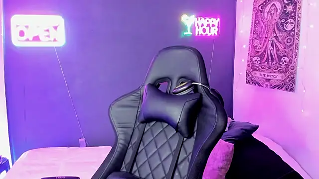 chaymae_nah_'s Webcam Show