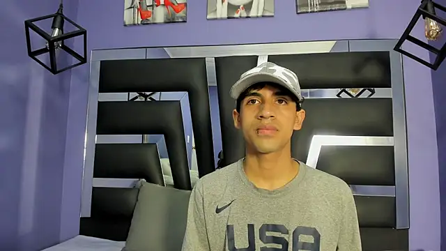 _ArchieBlu_ live XXX chat