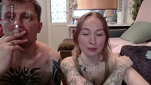 BobbyMiMi Pertunjukan Webcam