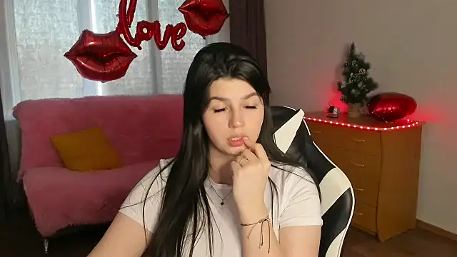 KisaModeln Live XXX chat