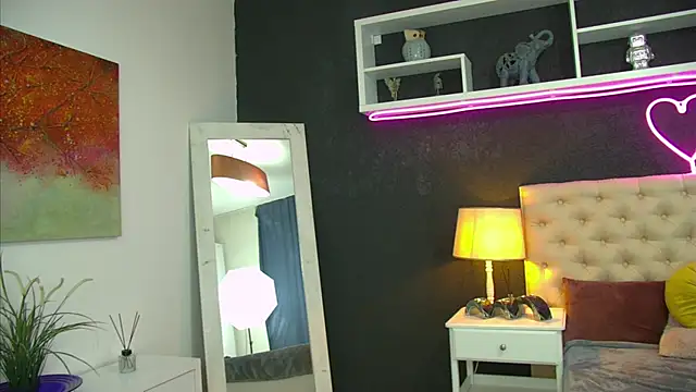 Chatroom XXX en direct de TaniaKaverina