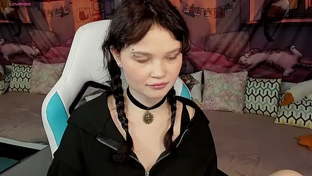 Živý XXX chat EmilyChaves