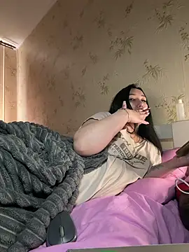 Czat XXX na żywo – Naughtbaby_2025