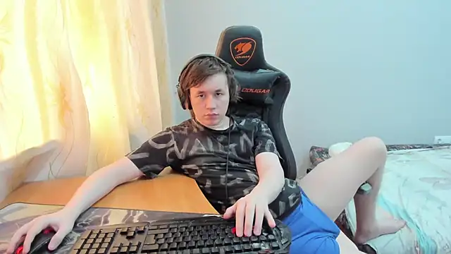 Вебкам-шоу iliaskrislove