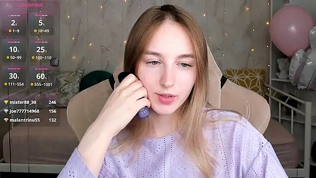 Shy_Polly: онлайн-секс-чат