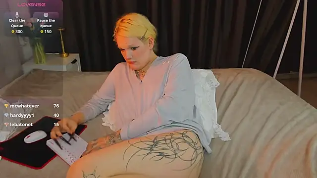 Lollita_Morgann Webbikameraesitys