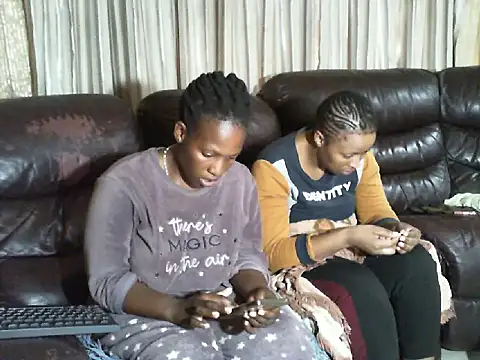 Sky-Diamond's Webcam Show