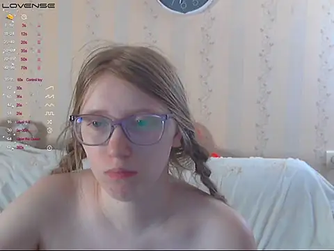 Chatroom XXX en direct de LustfulSarah