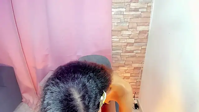 Pertunjukan Kamera Web Ashley_Alexa