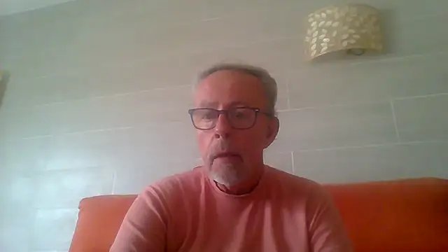 Pokazy przed kamerką – tuggy59