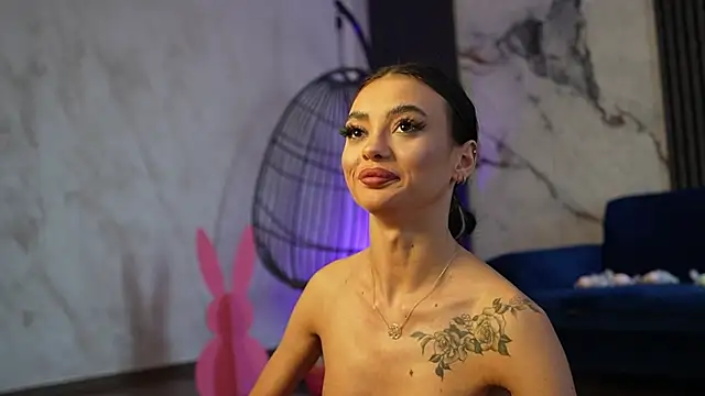 Chat XXX ao vivo de RachelRavee