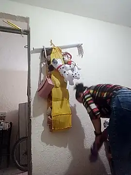 _Miaaleon's Webcam Show