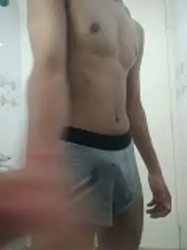 Mannii999 Adlı Modelin Web Kamerası Şovu