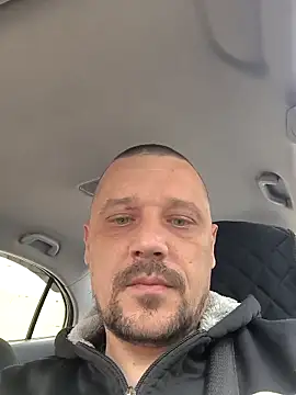 Show modela DanielOhCool na web-kameri