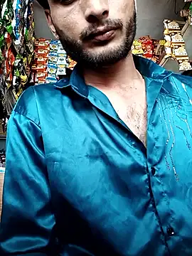 Beinghorny83 Webcam-Show