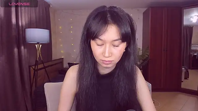 SheilaRare – Naživo XXX chat