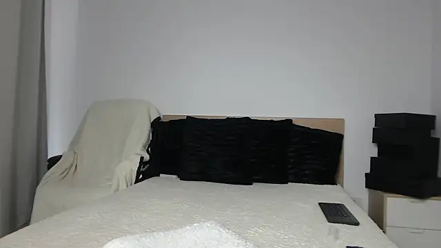 Layla23a Chat XXX live