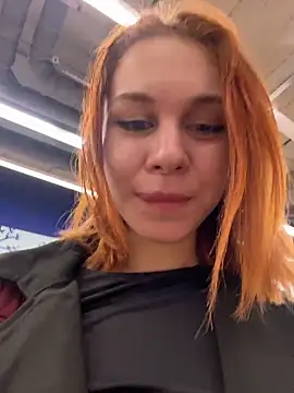 RosieSecretのライブXXXチャット