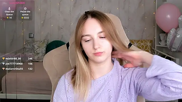 Chat XXX en directo de Shy_Polly